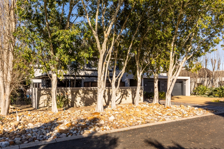 4 Bedroom Property for Sale in Pearl Valley at Val de Vie Western Cape